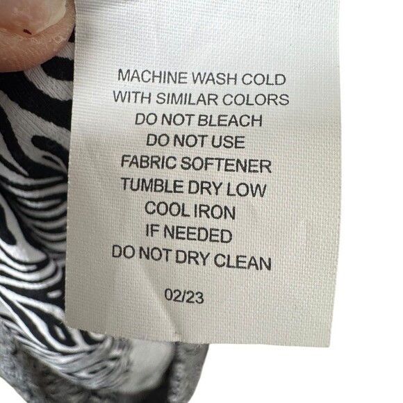 IBKUL Sally Tiered Golf Tennis Pickleball Skort Black White Print Size XL - Picture 8 of 10